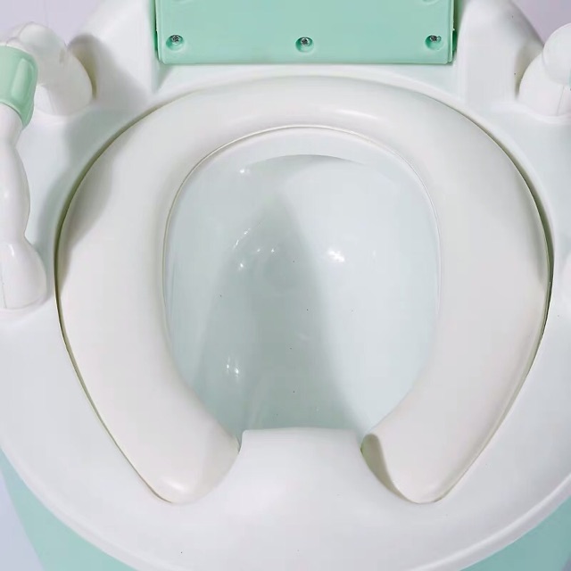 NỆM BÔ VỆ SINH CHO BÉ