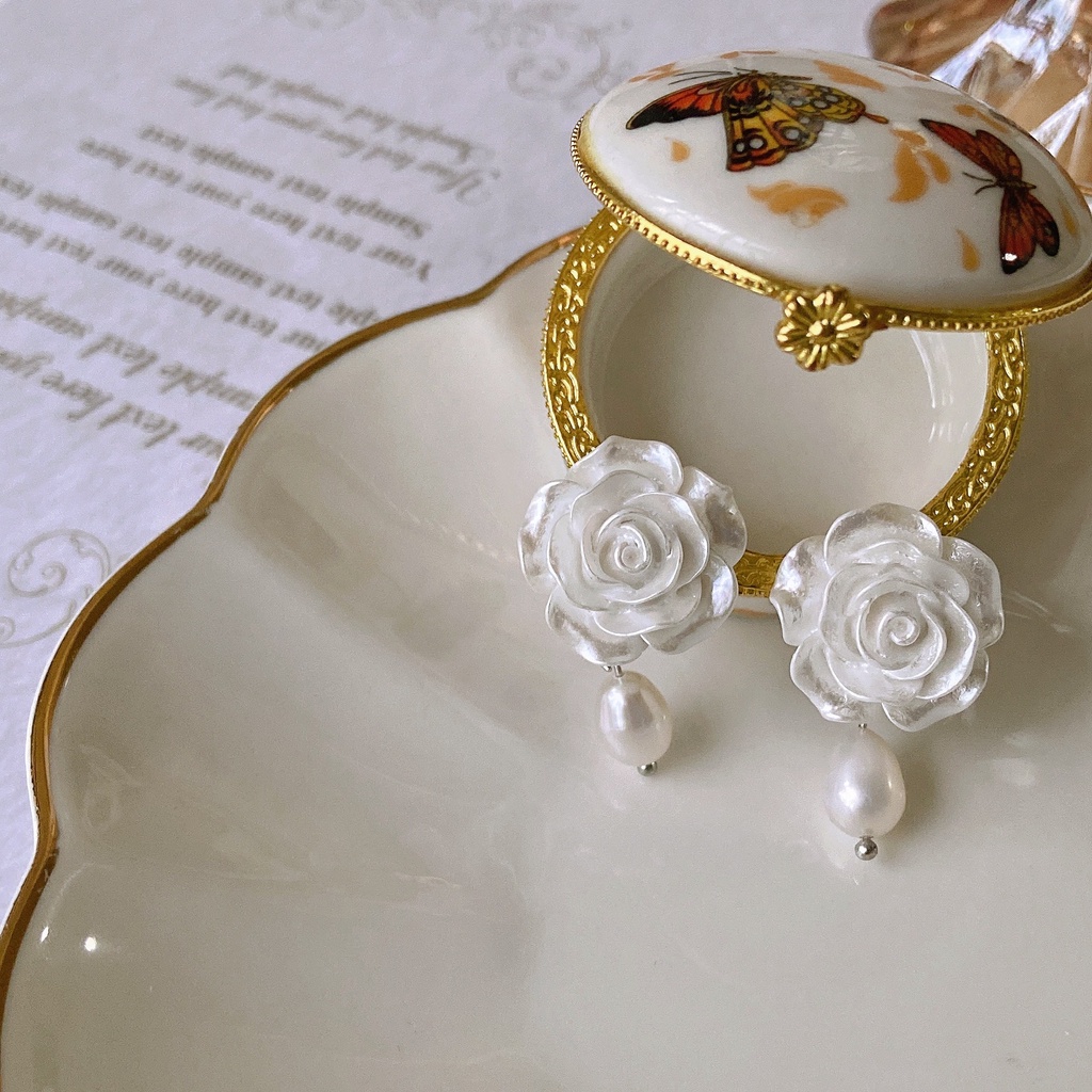 Khuyên Tai Hình Hoa Đính Ngọc Trai Thời Trang