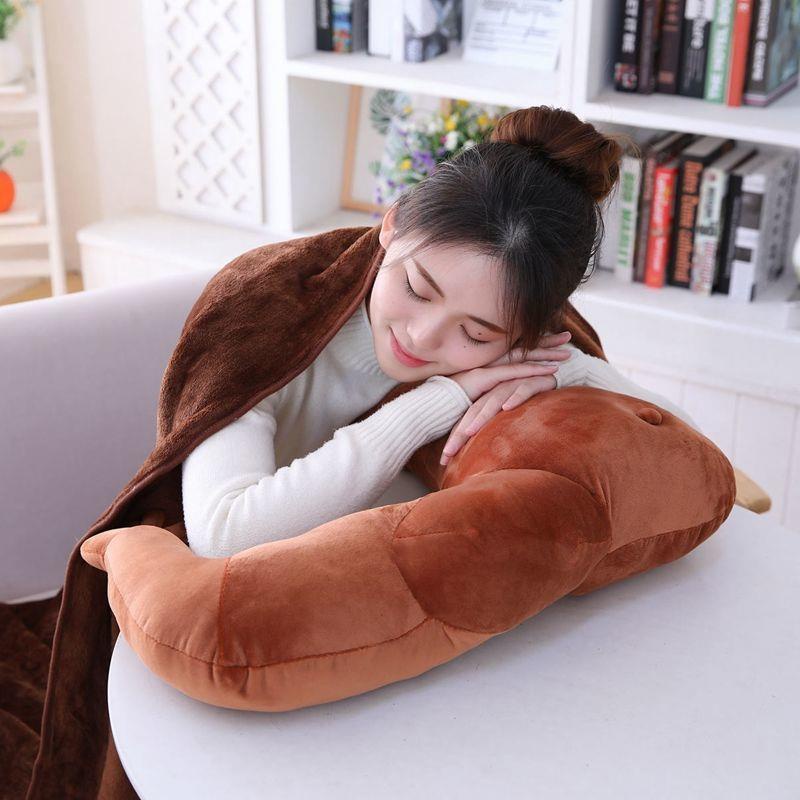 Gối Ôm Hình Cánh Tay Bạn Trai Độc Đáo