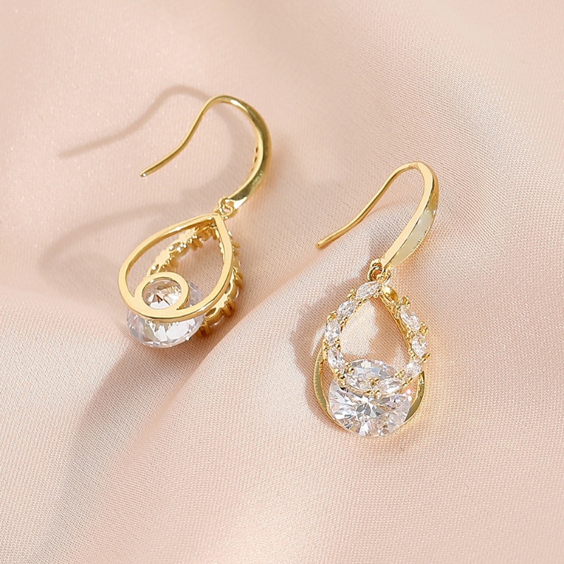 Bông Tai Đính Đá Sang Trọng Phong Cách Pháp