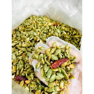 Hạt Bí Xanh rang tỏi ớt hộp 500g