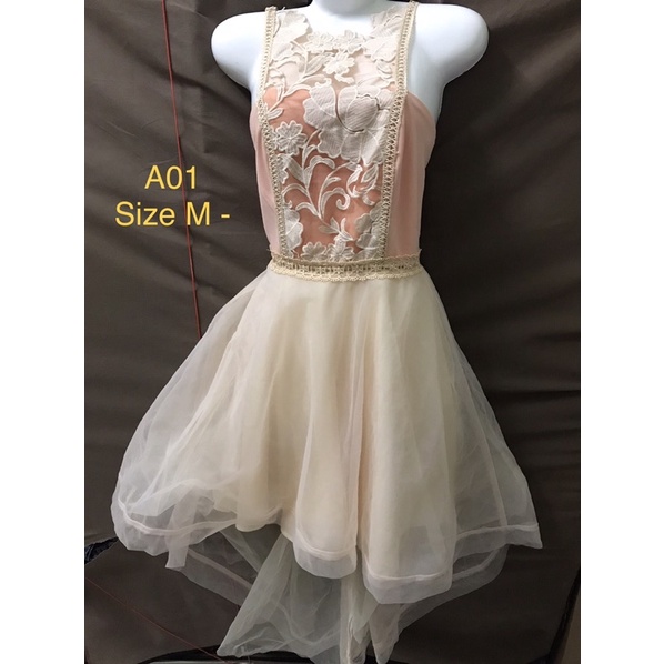 đầm xoè đuôi cá phôi hoa size M-. A01