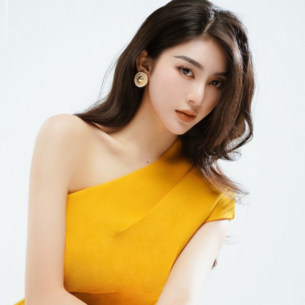 Váy đầm EIRA DRESS, lệch vai,  màu vàng sang trọng đi tiệc  LEMINA