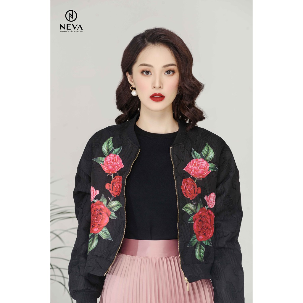 ÁO BOMBER HỌA TIẾT HOA HỒNG ĐEN NEVA W720125 | BigBuy360 - bigbuy360.vn