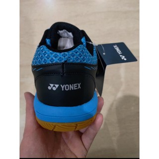 Giày Cầu Lông Bóng Bàn 580k