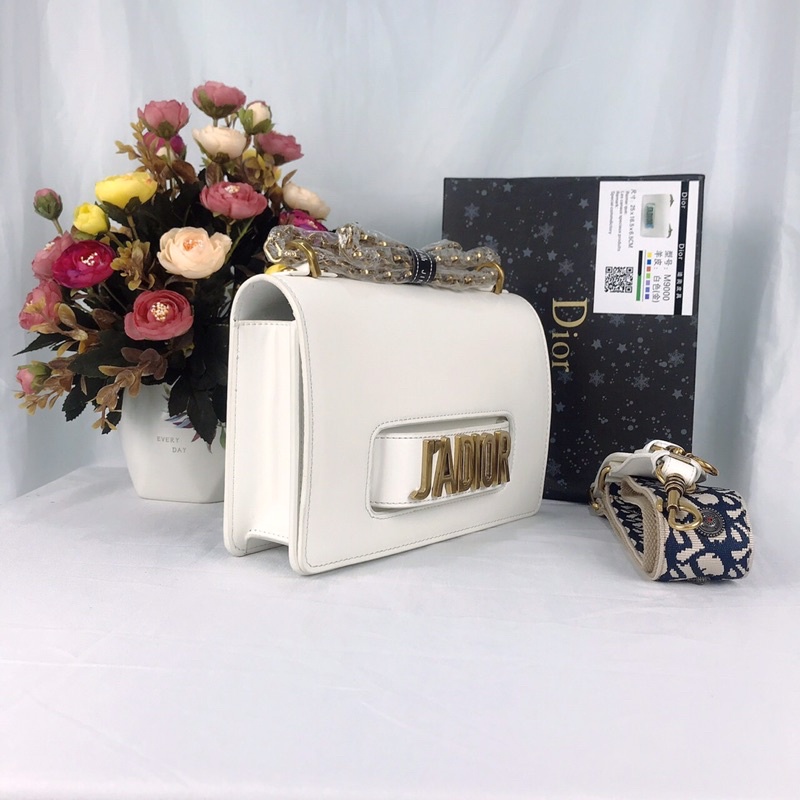 Túi xách Dior Jacki màu trắng size 25cm