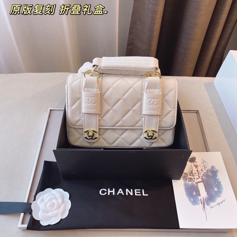 túi xách nữ da cao cấp khoá hai bên đính logo kim loại bên trong bọc vải lụa mềm 𝘾𝙝𝙖𝙣𝙚𝙡 CN 𝘾𝙝𝙖𝙣𝙚𝙡