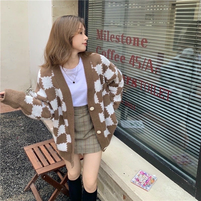 Áo len hoạ tiết caro