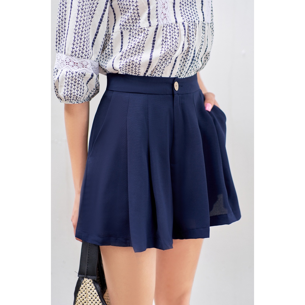 Quần short xoè giả váy đũi xốp navi 1SO1015 ADORE DRESS