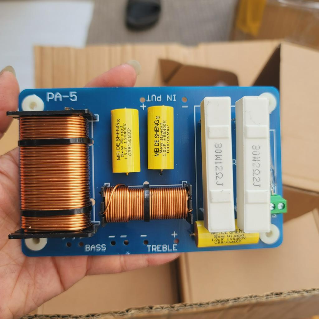 PHÂN TẦN 2WAY LOA KÉO - PHÂN TẦN LOA GIA ĐÌNH 2WAY 1BASS 1 TREBLE