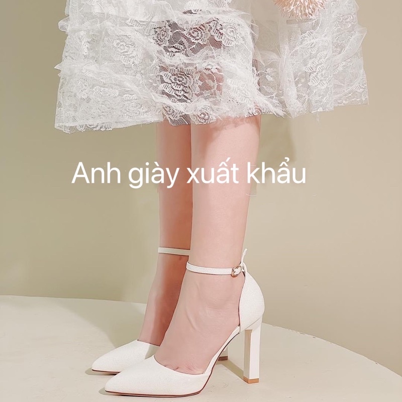 CG49 - Giày cưới , giày cao gót nữ bít mũi bao gót, gót trụ 9p chắc chắn, màu trắng chất liệu nhũ xước kim tuyến bling.