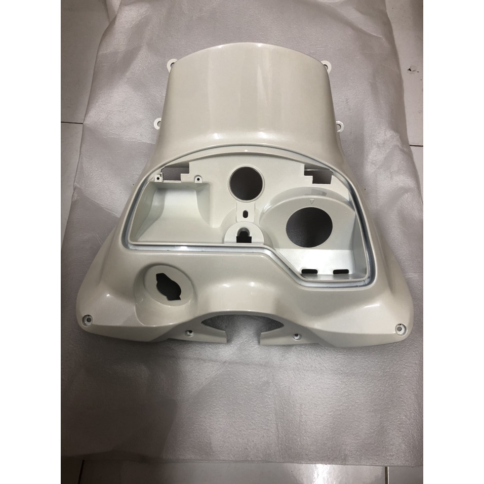 Hộp cốp trên Shark mã VVB