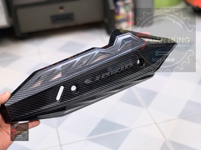 Ốp pô Vario 150  carbon - che pô xe vario 150 carbon - đồ chơi xe vario
