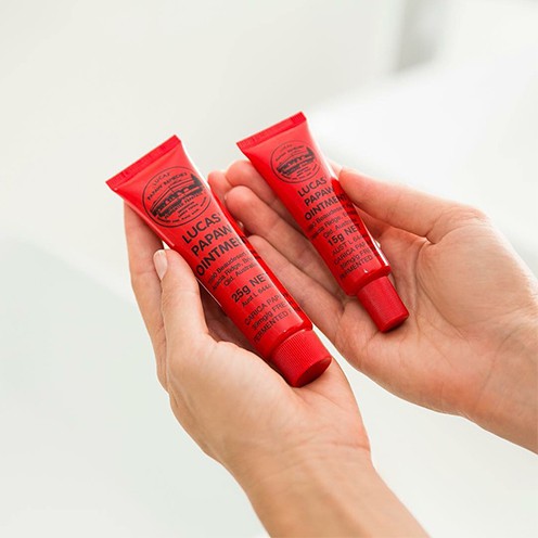 Kem Dưỡng Đa Năng Chiết Xuất Đu Đủ Lucas' Papaw Ointment 25g