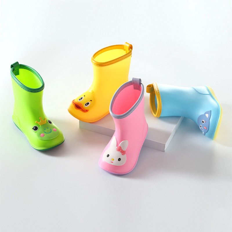 Ủng đi mưa cho bé