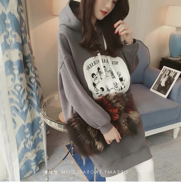 Áo hoodie phong cách Hàn Quốc 2018