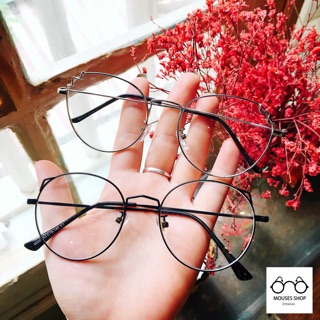 Mẫu gọng kính tai mèo siêu đáng yêu