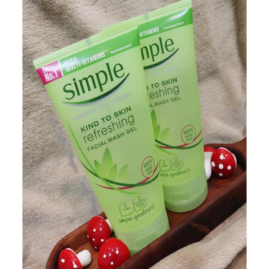 GEL RỬA MẶT SIMPLE KIND TO SKIN REFRESHING FACIAL WASH