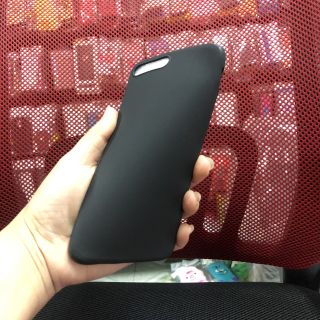 Ốp lưng iphone 7plus dẻo màu.