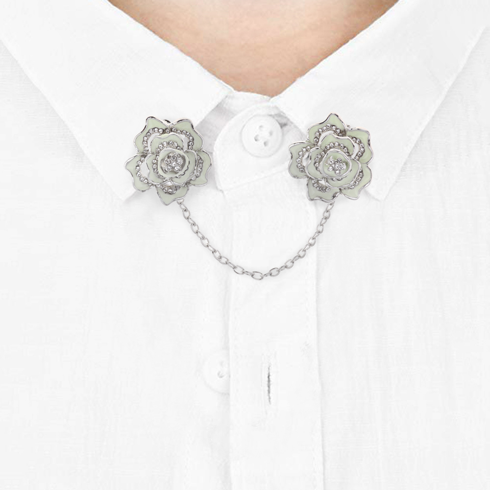 Ghim cài áo phối mặt hoa đính đá xinh xắn