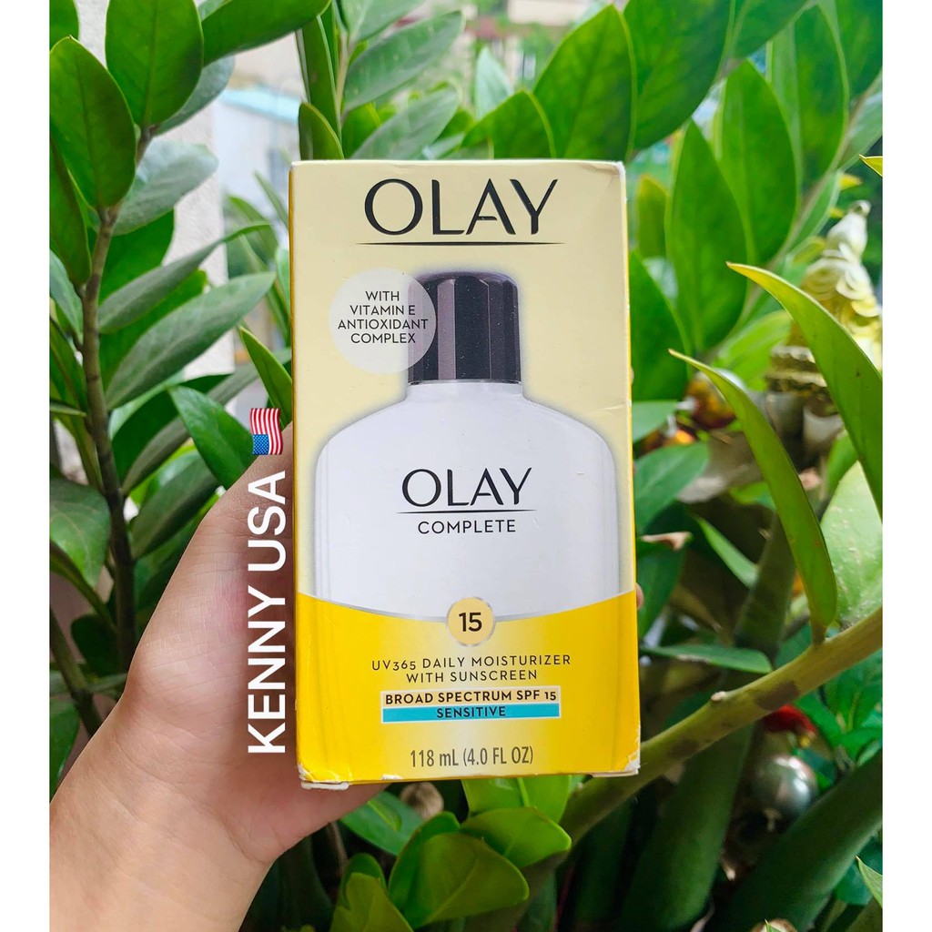 Kem Dưỡng Da Chống Nắng ( Da Khô ) OLAY Complete Sensitive Spf 15