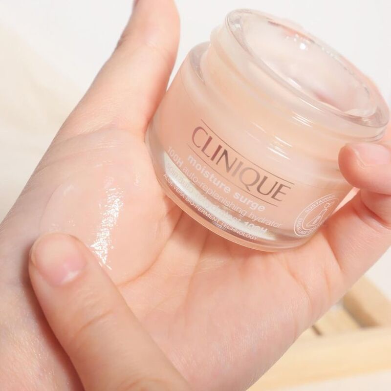 Kem dưỡng hồng Clinique 100H cấp ẩm, dịu da cho da căng bóng