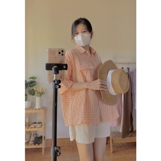 Set áo caro quần short kem