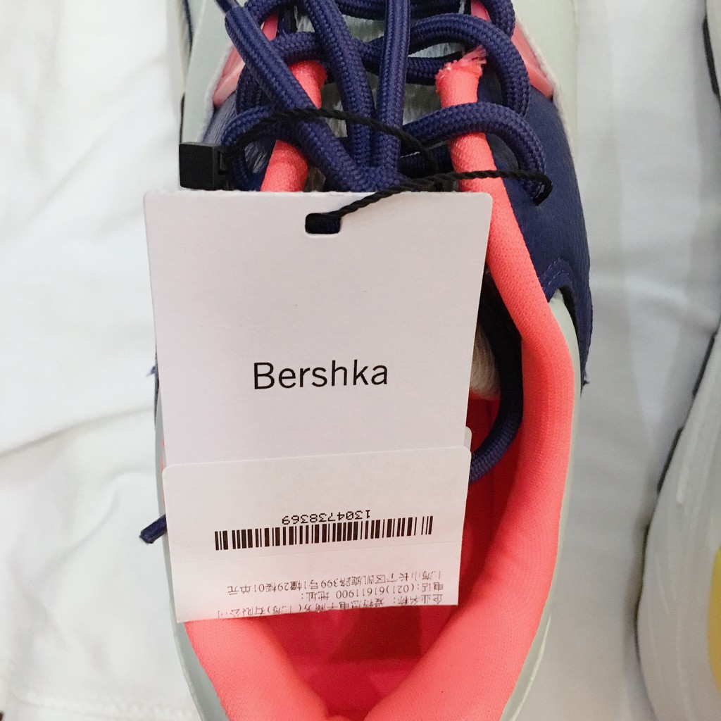 Giày Bershka size 39 mới 100% còn tag