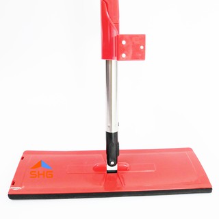 CÂY LAU NHÀ TỰ VẮT 360 ĐỘ THÔNG MINH CÓ GẠT NƯỚC, HÀNG LOẠI 1 CAO CẤP, 2 MIẾNG KÈM THEO GD055