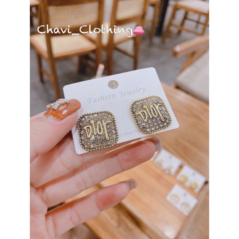Khuyên tai nhiều mẫu shop CHAVI tự chụp hàng đẹp