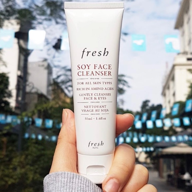 Sửa rửa mặt Fresh Soy Face Cleanser 150ml