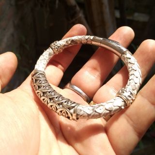 Vòng tay charm