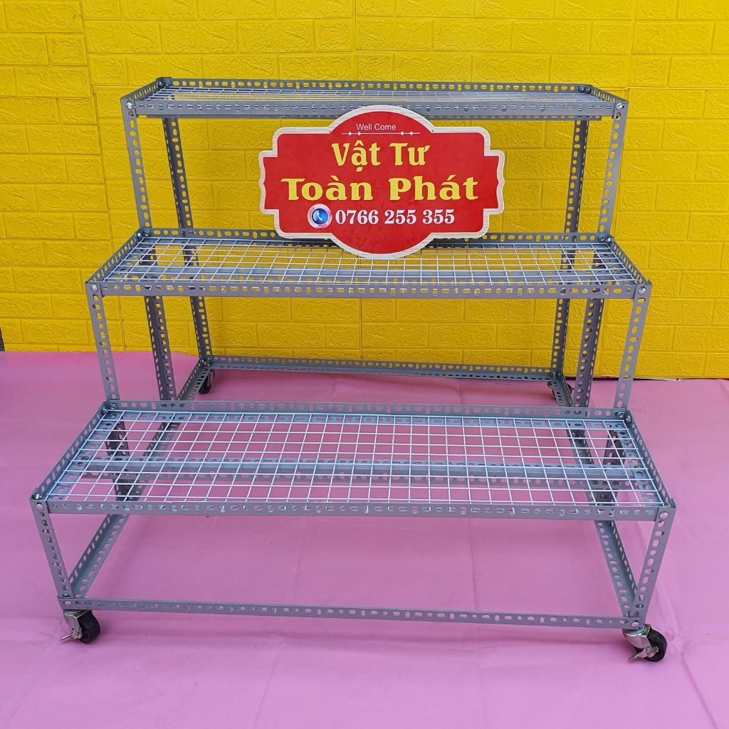 Kệ sắt V lỗ bậc thang 3 bậc khung V3x3cm gắn bánh xe  để cây và hàng hoá