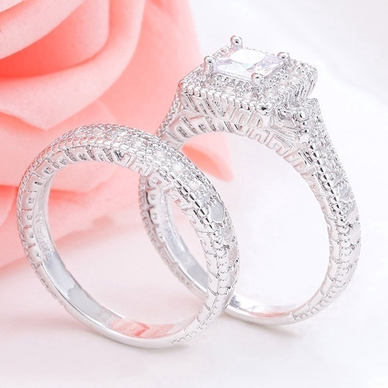 Nhẫn đeo tay mạ bạc khắc hình trái tim đính đá xinh xắn