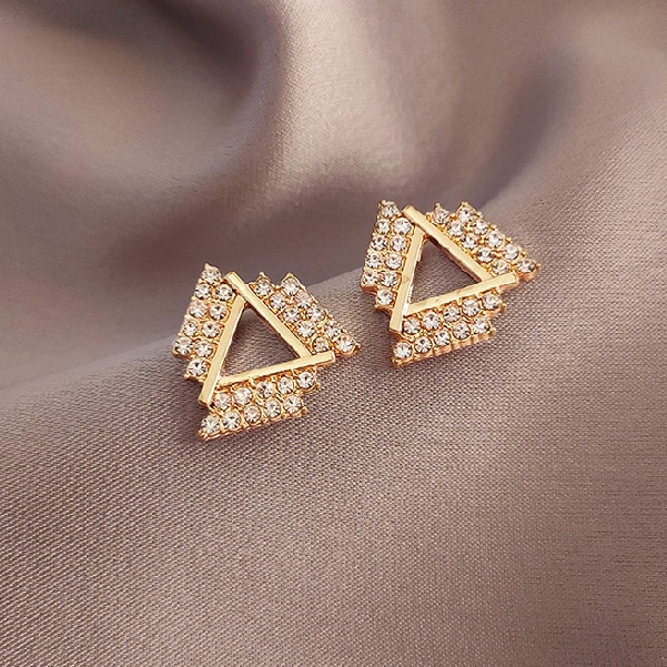 Đôi Khuyên Tai Xinh Xắn Thời Trang Cho Nữ