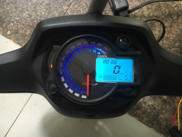 Đồng hồ KOSO RX2N tặng thêm mắt đọc