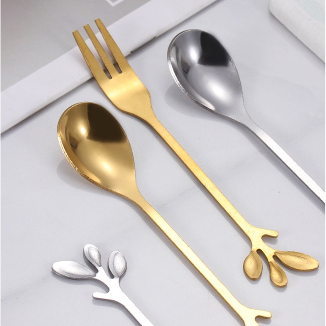 Thìa cafe muỗng cafe thìa dài uống trà inox cán dài cao cấp hai màu vàng bạc sang trọng tinh tế F01