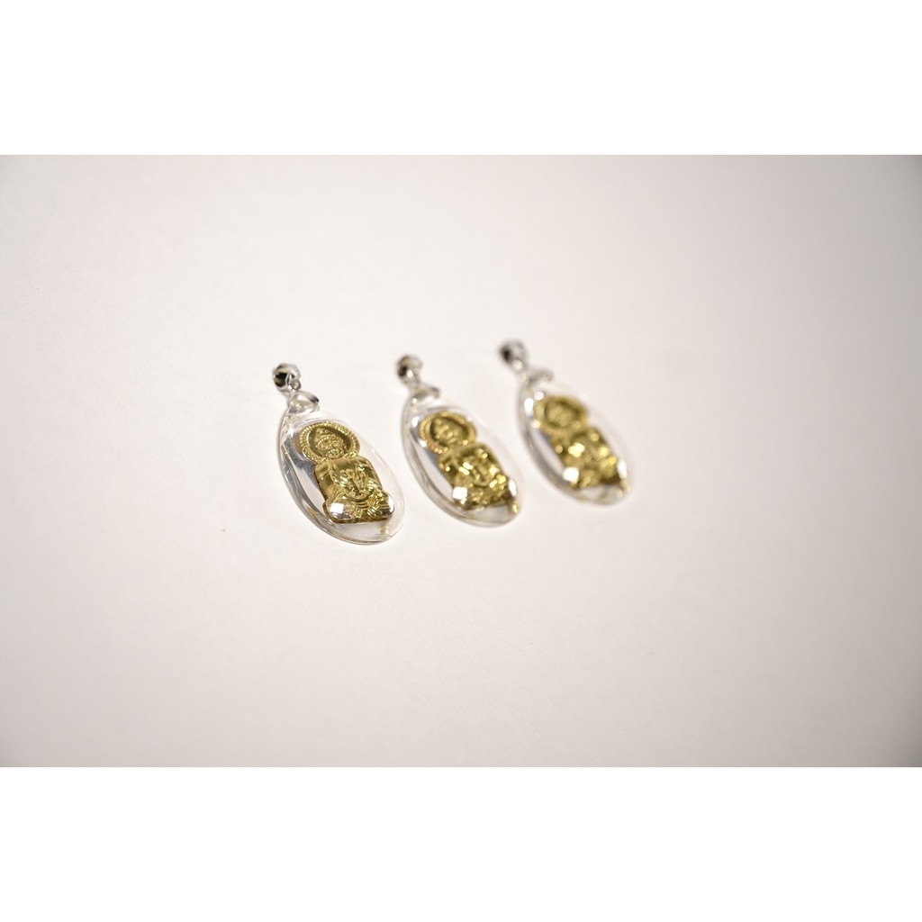 Mặt tượng dây chuyền Phật Quan Âm Bồ Tát pha lê giọt nước mạ vàng có móc inox sẵn đẹp bền | BigBuy360 - bigbuy360.vn