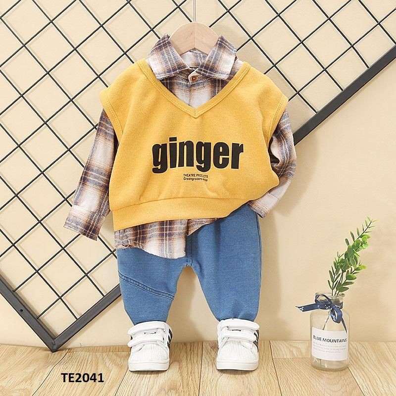 Bộ quần áo Ginger màu vàng kết hợp áo sơ mi kẻ caro với áo gile