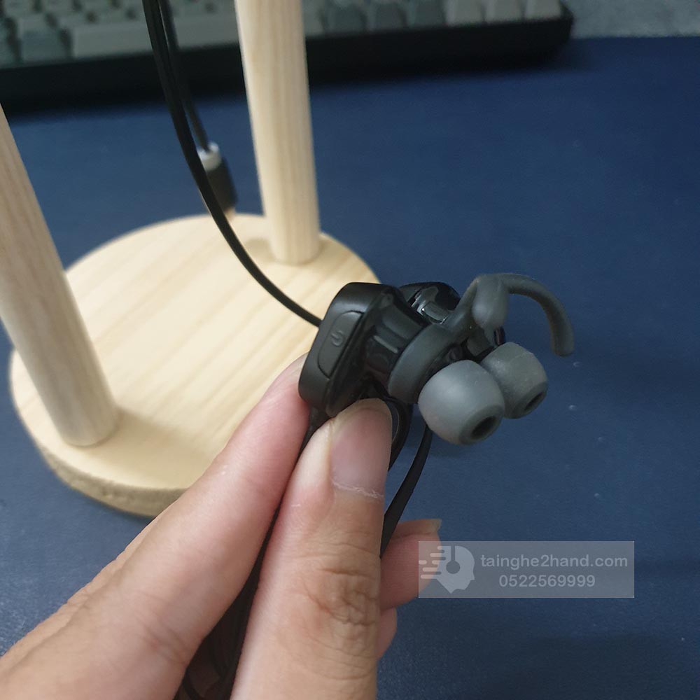 Tai nghe 2 hand Bluetooth Anker SoundBuds Sport - A3233