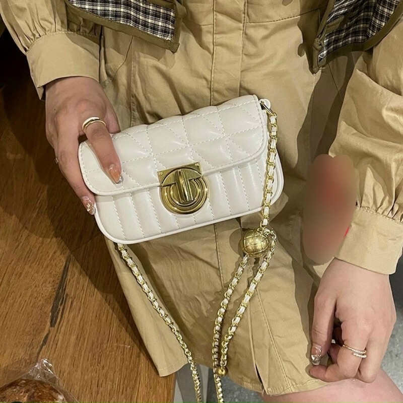 Túi đeo chéo da trần dây chuông siêu đẹp