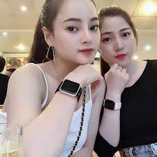 Đồng hồ thông minh Y68 mẫu mới 3 màu dây cực hot