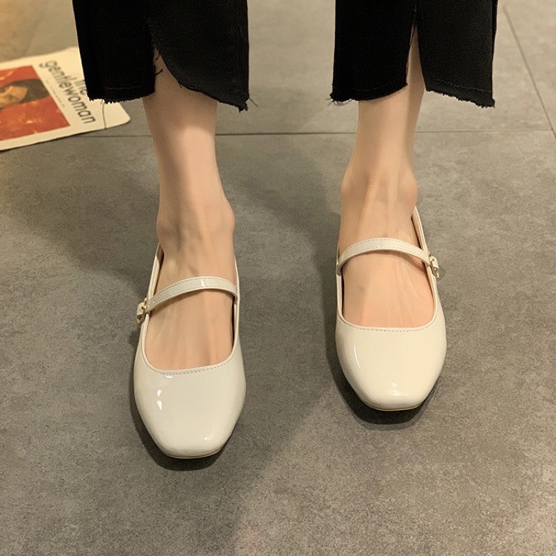 Giày Mary Jane bóng. Sẵn đen 36. Các màu khác od