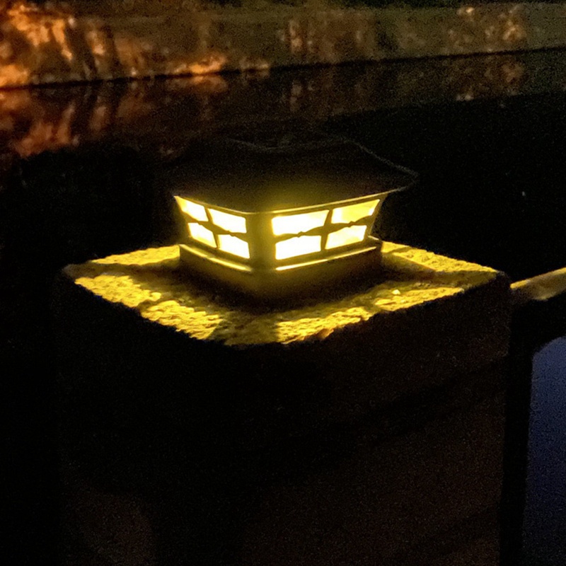 Đèn LED Năng Lượng Mặt Trời 4X4 Inch Gắn Hàng Rào Gỗ Ấm Áp