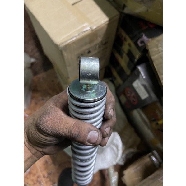 Phuộc Aczuro, Luvias trầy nhẹ. hàng tháo xe chính hãng chưa qua sd