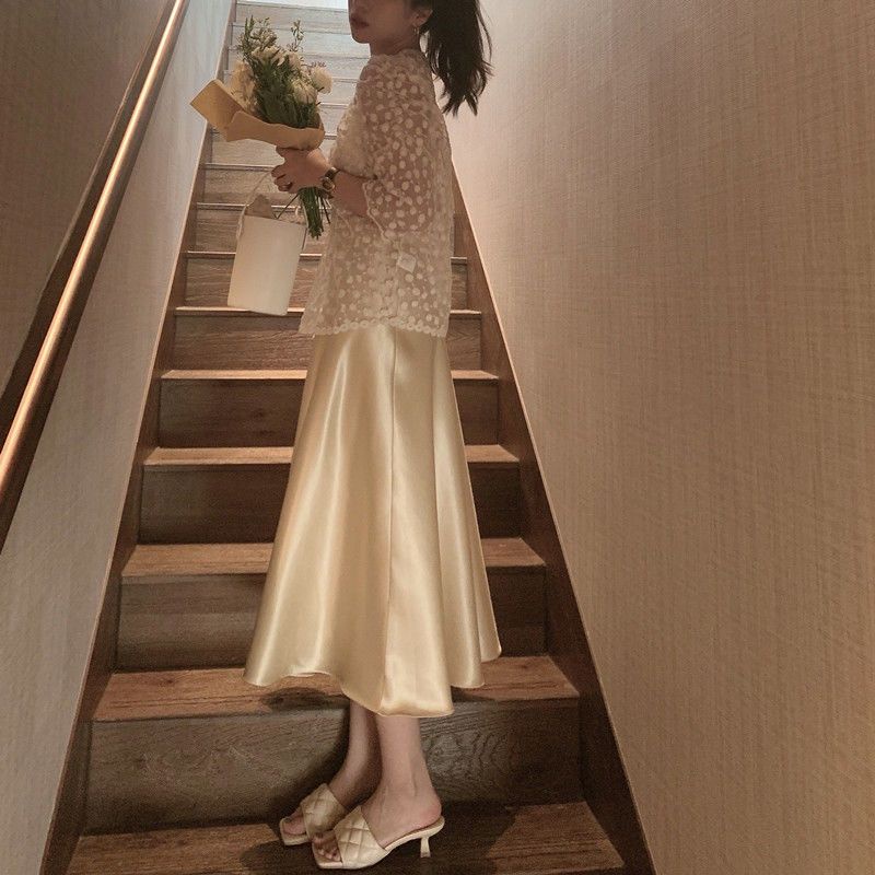 Chân Váy Lụa Dáng A Satin Bóng 2 Màu Đen/Nude