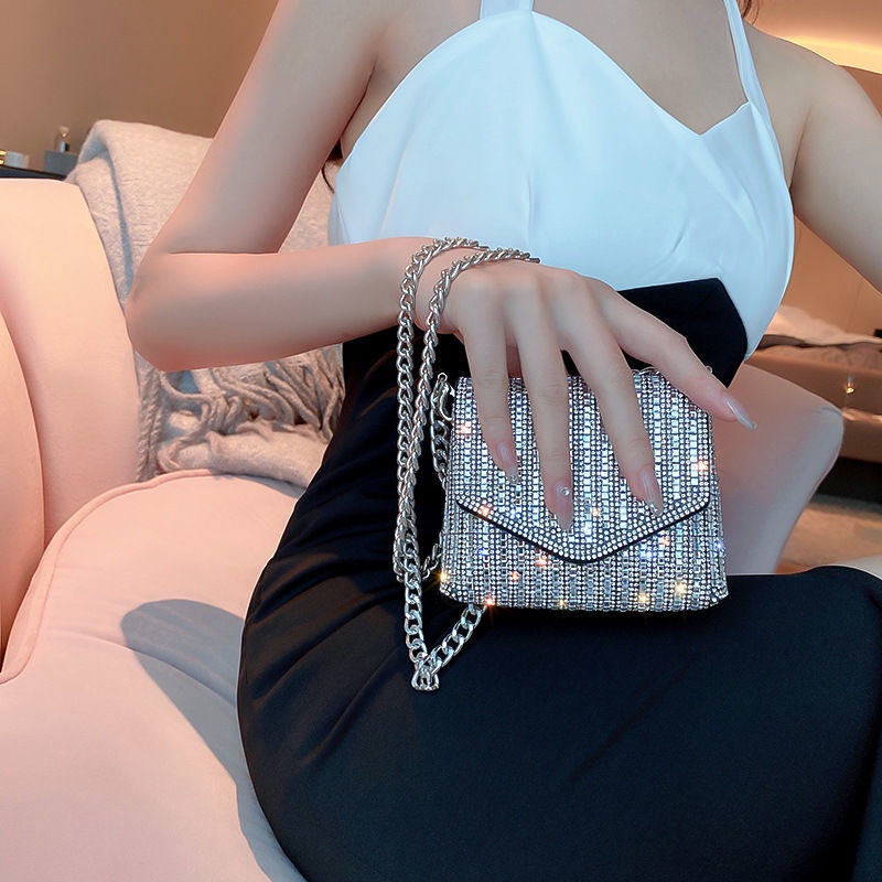 Túi đeo chéo đính đá kiểu dáng đơn giản thời trang mới mẻ cho nữ