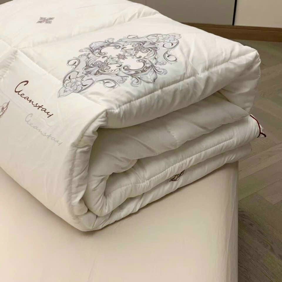 Ruột chăn lông vũ nhân tạo cao cấp nhập khẩu Hilton siêu ấm kèm túi đựng gọn nhẹ