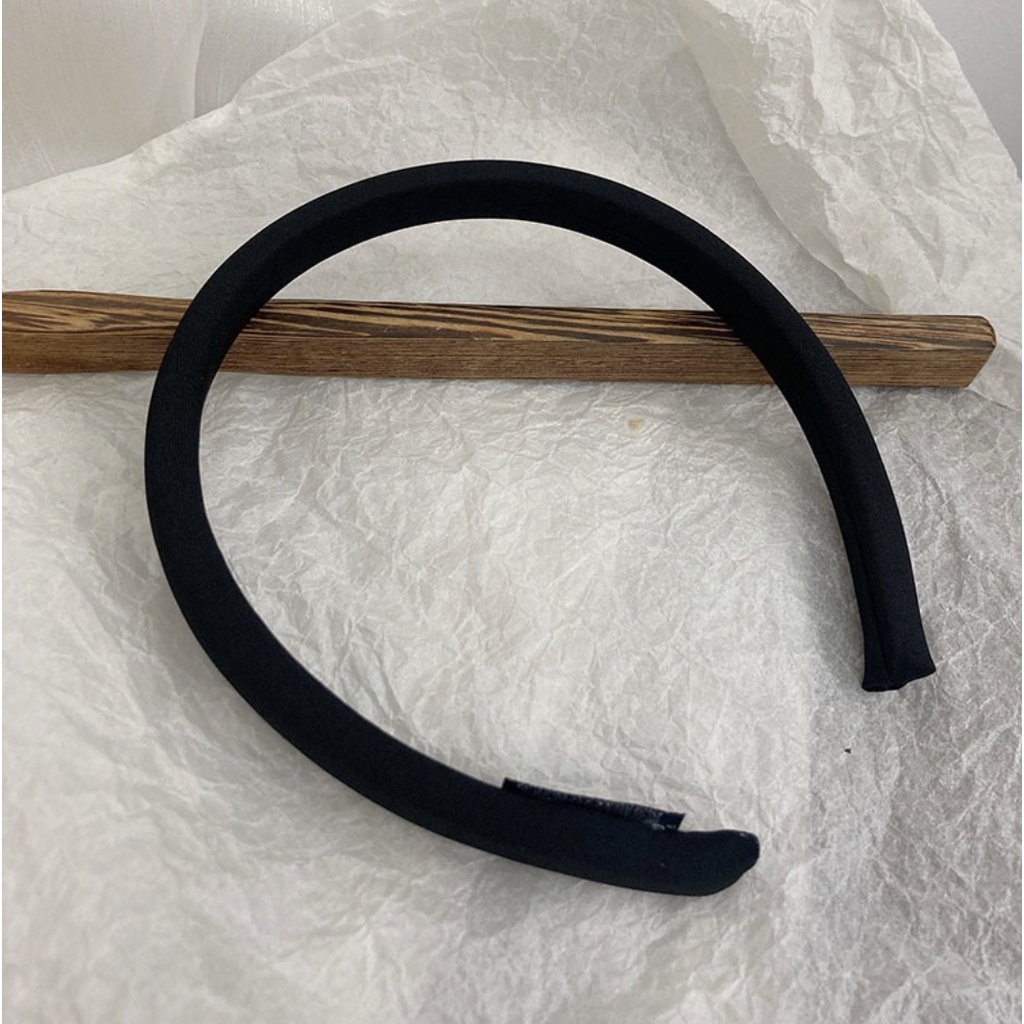 Larosa: Băng đô nhiều màu mẫu mới 2022