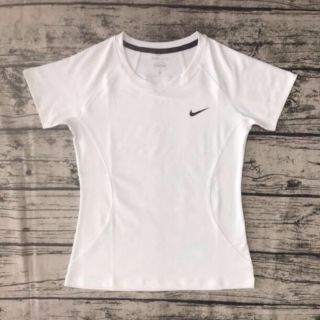 Áo tập gym nữ